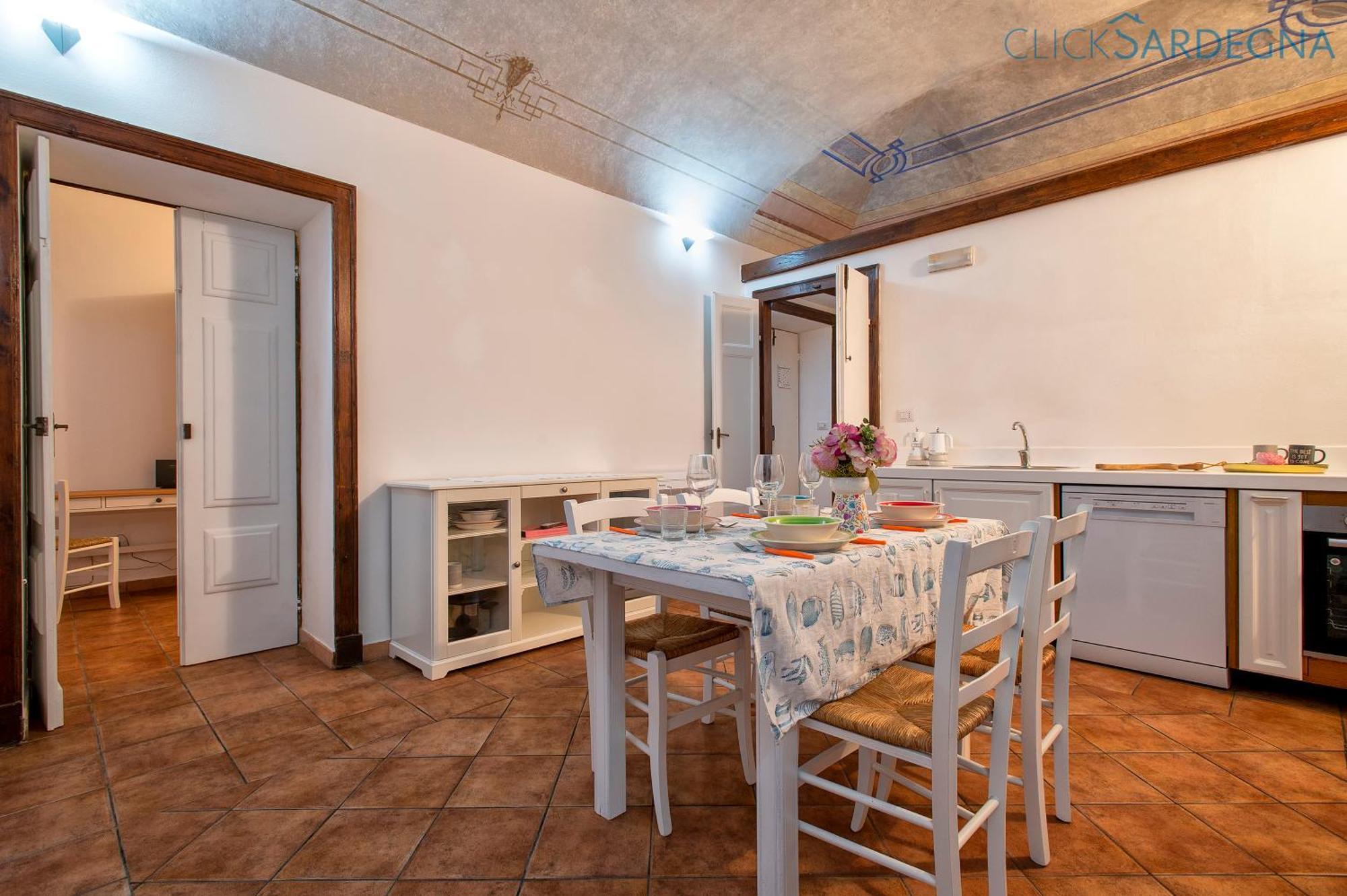 Carlo Alberto Apartment, Alghero Old Town, Near The Beach Exterior photo